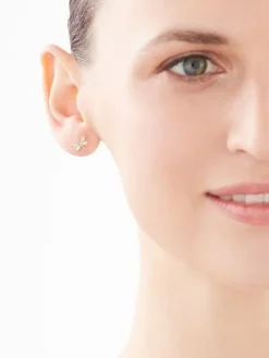 Kolczyki z żółtego złota z diamentami  - ważki - 0,02 ct - próba 375
