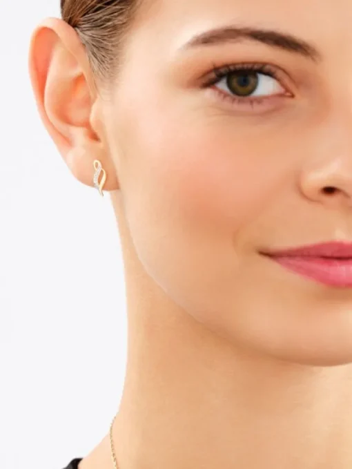 Kolczyki z żółtego złota z diamentami - 0,008 ct - próba 375