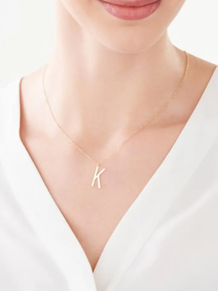 Naszyjnik srebrny - litera K