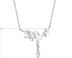 Naszyjnik srebrny z cyrkoniami - motyl