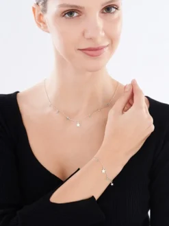 Naszyjnik srebrny ze szlifowanym szkłem - kwiaty