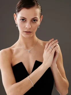 Naszyjnik z białego złota z brylantami i tanzanitem - próba 585