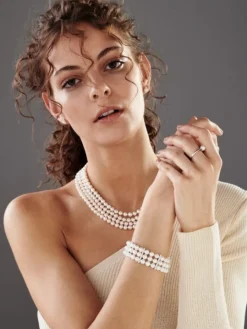 Naszyjnik z perłami, brylantami i elementami białego złota - próba 585