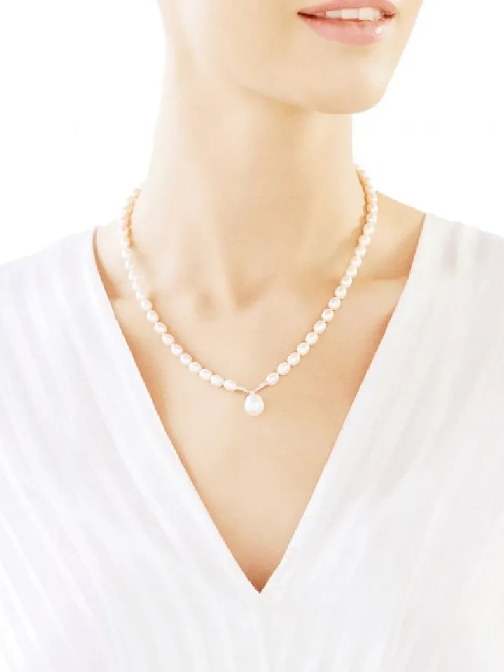 Naszyjnik z perłami, diamentami i elementami białego złota - próba 585