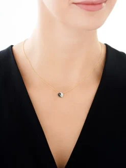 Naszyjnik z żółtego złota z brylantami - yin yang - 0,16 ct - próba 585