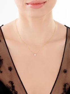 Naszyjnik z żółtego złota z diamentami - koło - 0,03 ct - próba 585