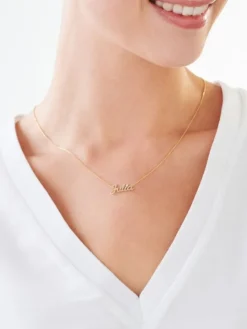 Naszyjnik z żółtego złota z diamentem - Julia - 0,005 ct - próba 375