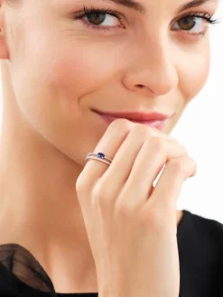 Pierścionek srebrny z cyrkoniami