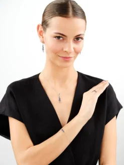 Pierścionek srebrny z cyrkoniami