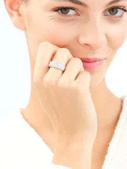 Pierścionek srebrny z cyrkoniami