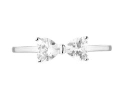 Pierścionek srebrny z cyrkoniami - kokardka, serca