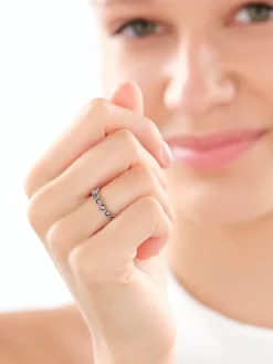 Pierścionek srebrny z markasytami