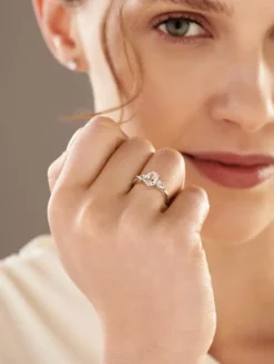 Pierścionek z białego złota z diamentami - SI2/H - 1,30 ct - próba 750