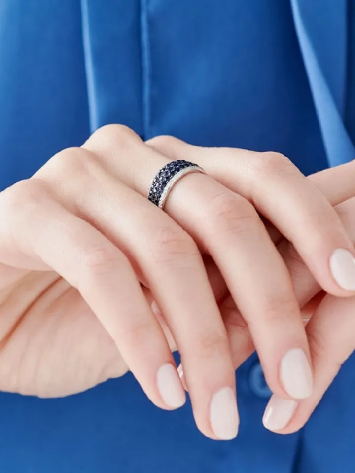 Pierścionek z białego złota z brylantami i szafirami - próba 585