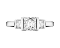 Pierścionek z białego złota z brylantami i szmaragdem - próba 585