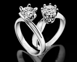 Pierścionek z białego złota z brylantem - 0,10 ct - próba 585