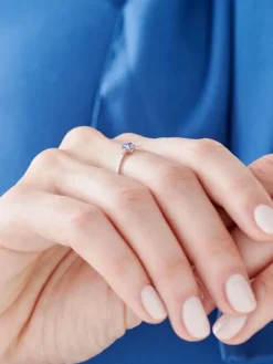 Pierścionek z białego złota z diamentami i tanzanitem - próba 585