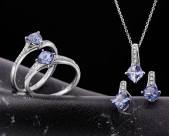 Pierścionek z białego złota z brylantami i tanzanitem - próba 585