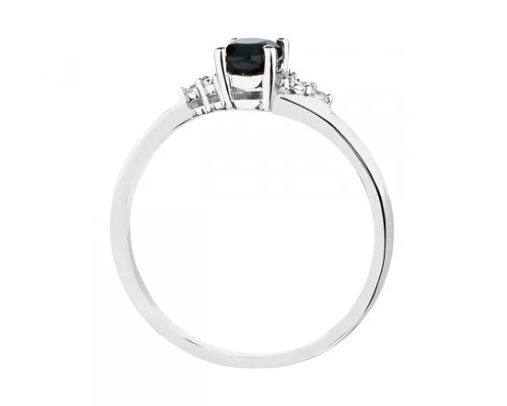Pierścionek z białego złota z brylantami i szafirem - próba 375