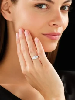 Pierścionek z białego złota z diamentami - 0,38 ct - próba 585