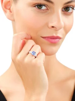 Pierścionek z białego złota z brylantami i tanzanitem - próba 585