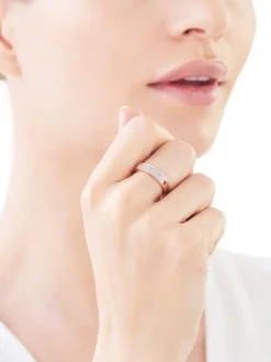 Pierścionek z różowego złota z diamentami - 0,15 ct - próba 585