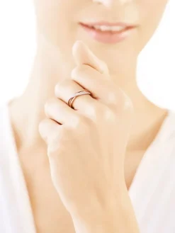 Pierścionek z żółtego, białego i różowego złota z diamentami - 0,15 ct - próba 585