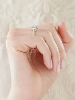 Pierścionek z żółtego i białego złota z brylantami - 0,43 ct - próba 585