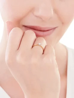 Pierścionek z żółtego i białego złota z brylantem - 0,08 ct - próba 585