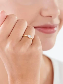 Pierścionek z żółtego i białego złota z brylantami - 0,09 ct - próba 585