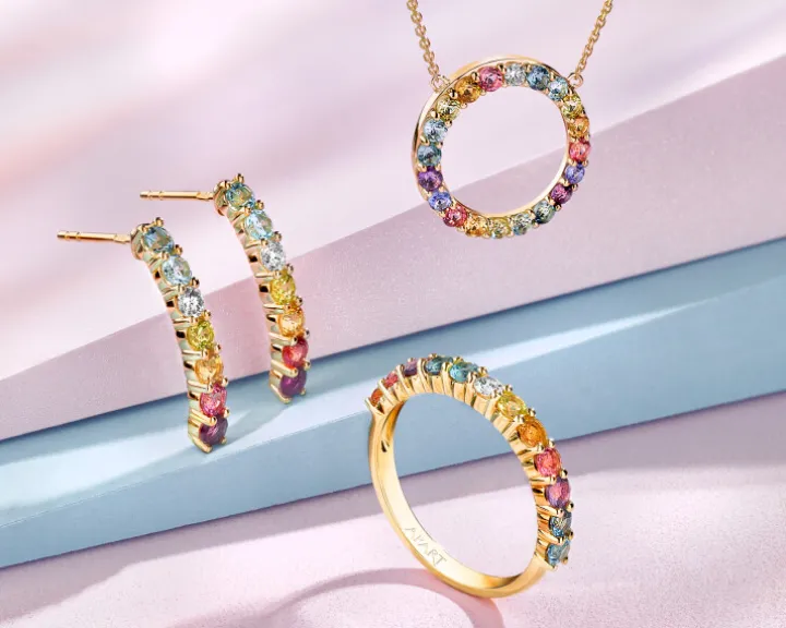 Pierścionek z żółtego złota z brylantem i kamieniami ozdobnymi - próba 585