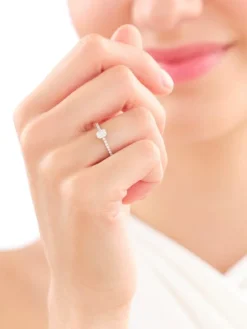 Pierścionek z żółtego złota z brylantami - 0,21 ct - próba 585