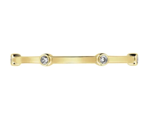 Pierścionek z żółtego złota z diamentami - 0,03 ct - próba 375