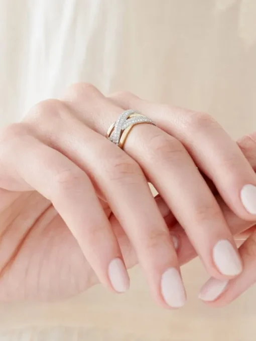Pierścionek z żółtego złota z diamentami - 0,34 ct - próba 585