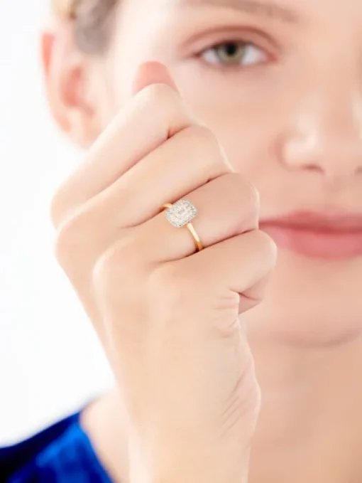 Pierścionek z żółtego złota z diamentami - 0,40 ct - próba 585