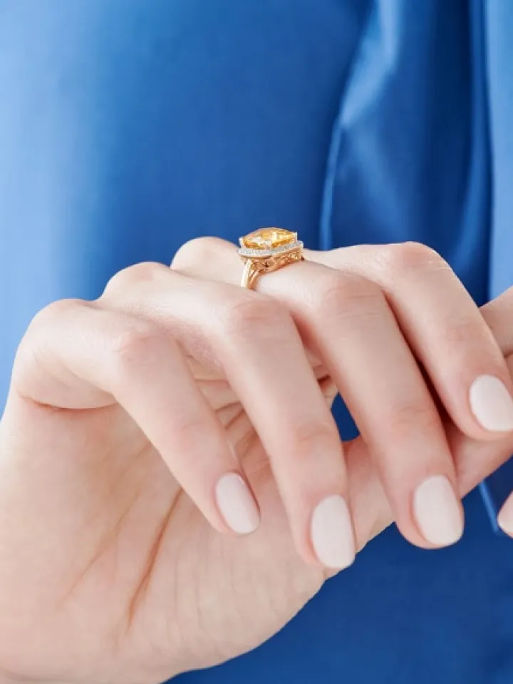 Pierścionek z żółtego złota z diamentami i cytrynem - próba 585