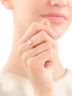 Pierścionek z żółtego złota z brylantami - 0,40 ct - próba 585