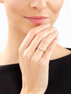 Pierścionek z żółtego złota z brylantami - 0,20 ct - próba 585