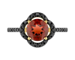 Pierścionek z żółtego złota z czarnymi diamentami i granatem - próba 585