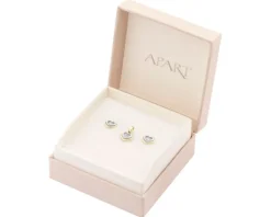 Zawieszka i kolczyki z żółtego i białego złota z brylantami - komplet - serca - 0,03 ct - próba 375