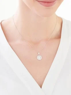 Zawieszka srebrna – medalik Matka Boska