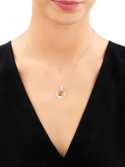 Zawieszka srebrna z bursztynem - serce