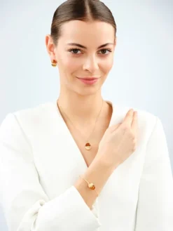 Zawieszka srebrna z bursztynem