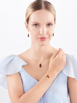 Zawieszka srebrna z bursztynem