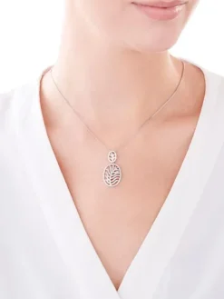 Zawieszka srebrna z cyrkonią - aniołek