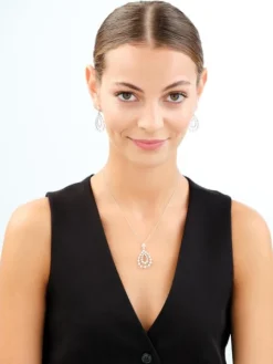 Zawieszka srebrna z cyrkoniami