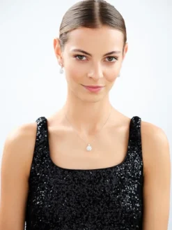 Zawieszka srebrna z cyrkonami - rozeta