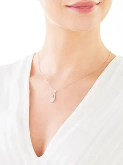 Zawieszka srebrna z cyrkoniami