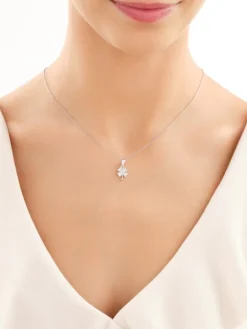 Zawieszka srebrna z cyrkoniami - koniczyna