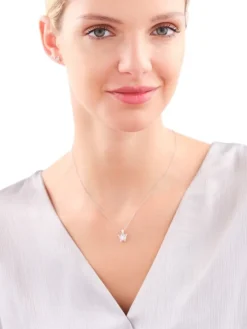 Zawieszka srebrna z cyrkoniami - motyl